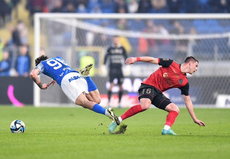 Górnik Zabrze drugi raz w tym sezonie lepszy od Ruchu Chorzów