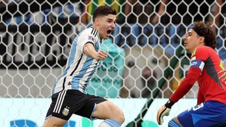 Julian Alvarez zagra w La Liga. Na stole 75 milinów euro