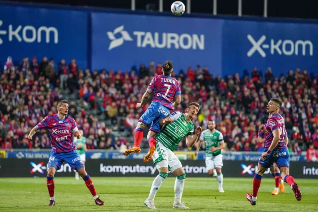 oznaliśmy terminarz 25. kolejki PKO BP Ekstraklasy. A w niej dwa hity!