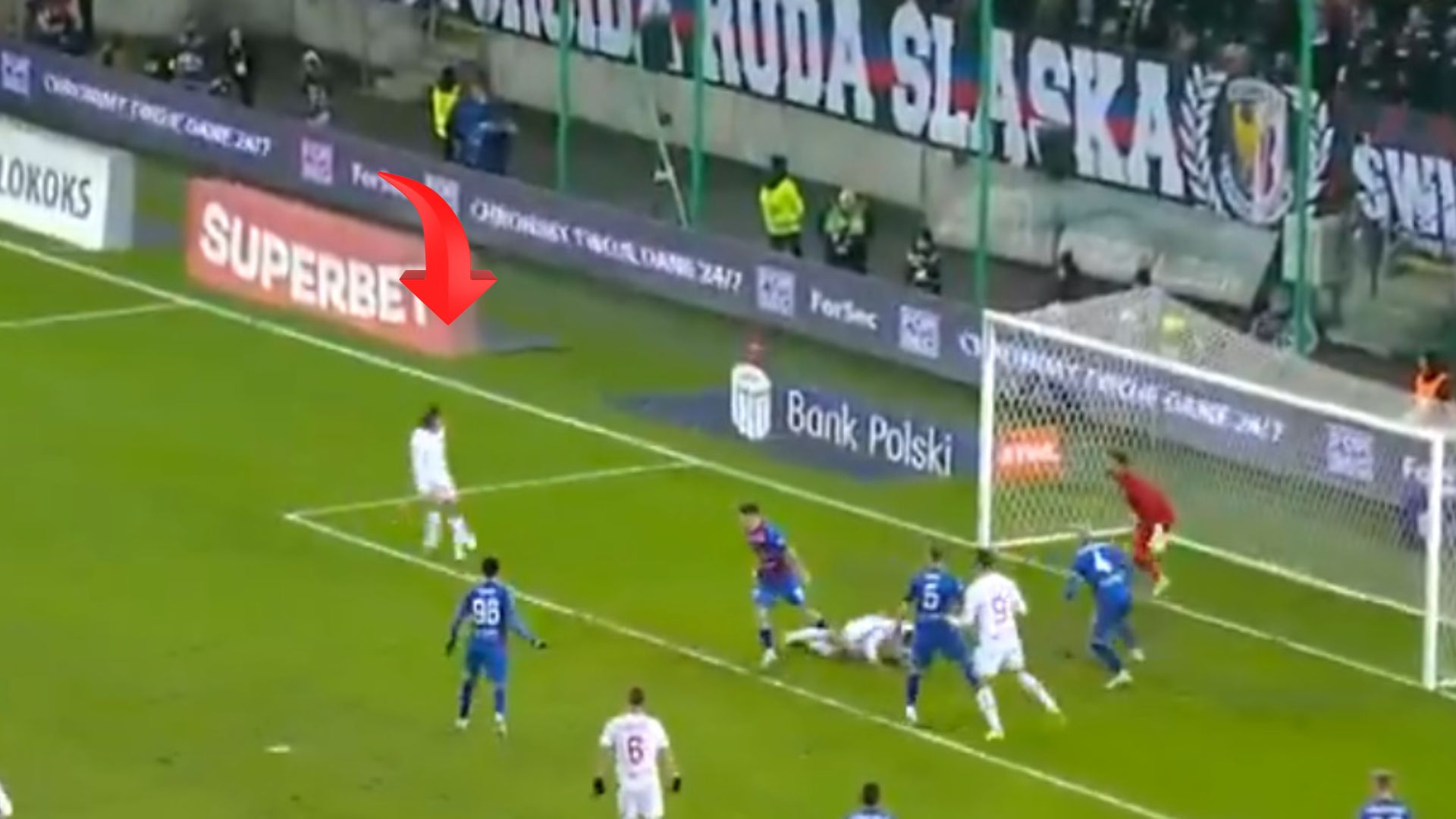 Górnik Zabrze pokonał Piast Gliwice. Złoty gol Furukawy (Wideo)