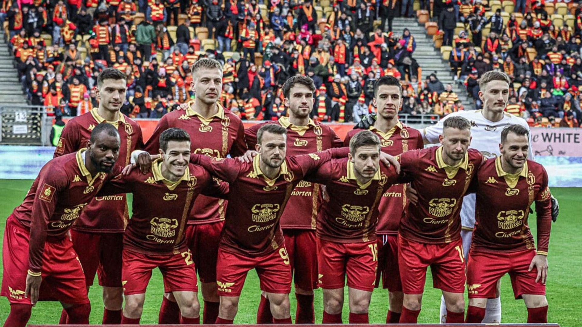 Jagiellonia Białystok rozpoczyna ofensywę transferową! Nowy napastnik właśnie podpisał kontrakt
