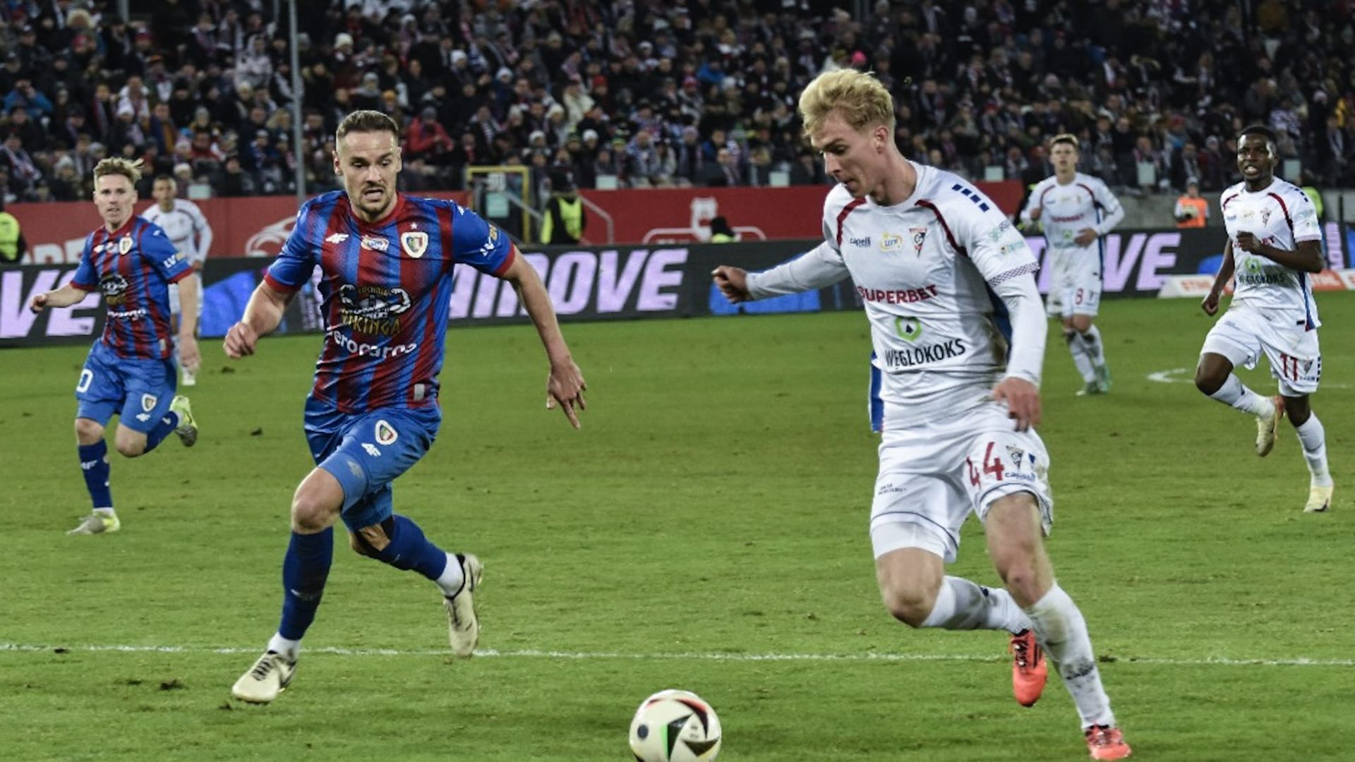 Aleksander Buksa opuszcza GKS Katowice. Napastnik Górnika znalazł nowy klub w Polsce