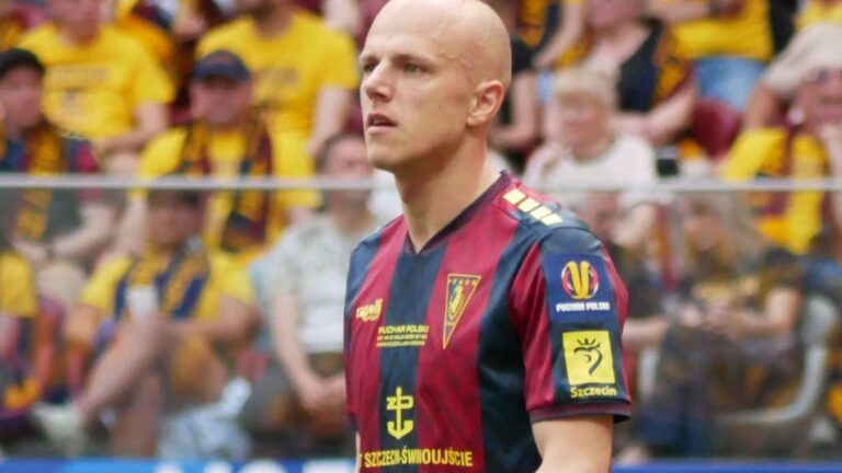 Oficjalnie: Rafał Kurzawa ma nowy klub. Były pomocnik Pogoni zostaje w Ekstraklasie