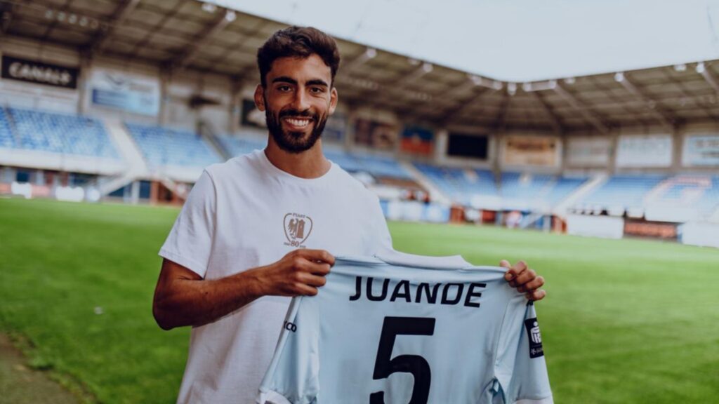 Piast Gliwice z kolejnym transferem. Stoper z La Liga 2