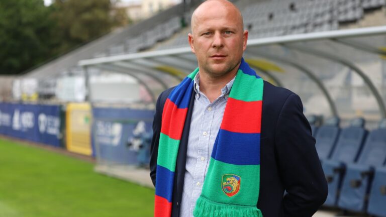 Oficjalnie: Miedź Legnica ogłosiła nazwisko nowego trenera. Nie dawno pracował w Ekstraklasie