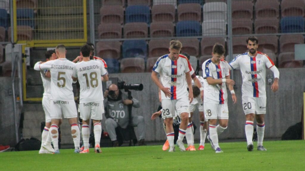 Górnik Zabrze nowym liderem Ekstraklasy! Zabrzanie pokonali u siebie Jagiellonię Białystok. (Wideo)