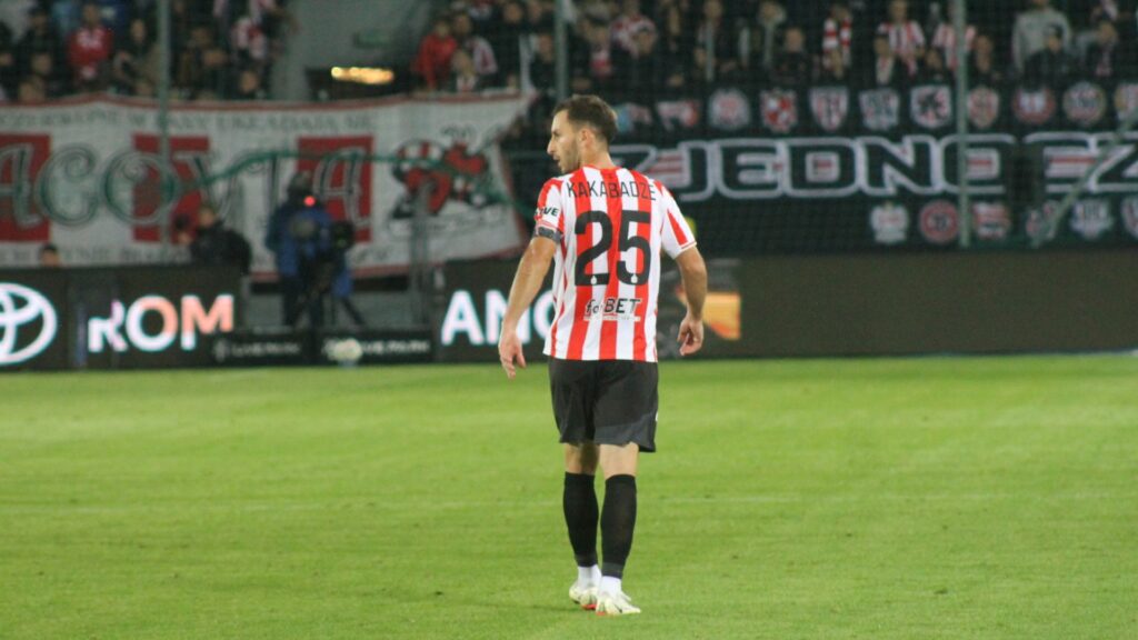 Cracovia ma spory problem. Otar Kakabadze wypada z gry na kilka miesięcy