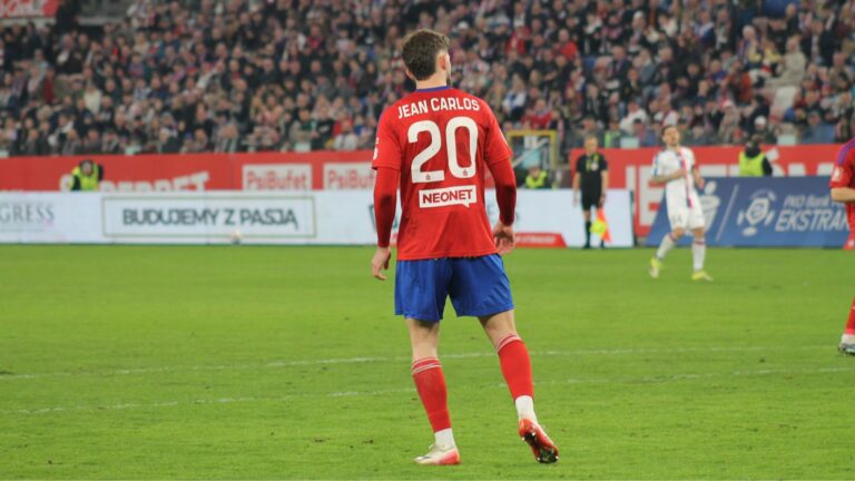 Raków Częstochowa podjął decyzję w sprawie Jeana Carlosa! (Oficjalnie)