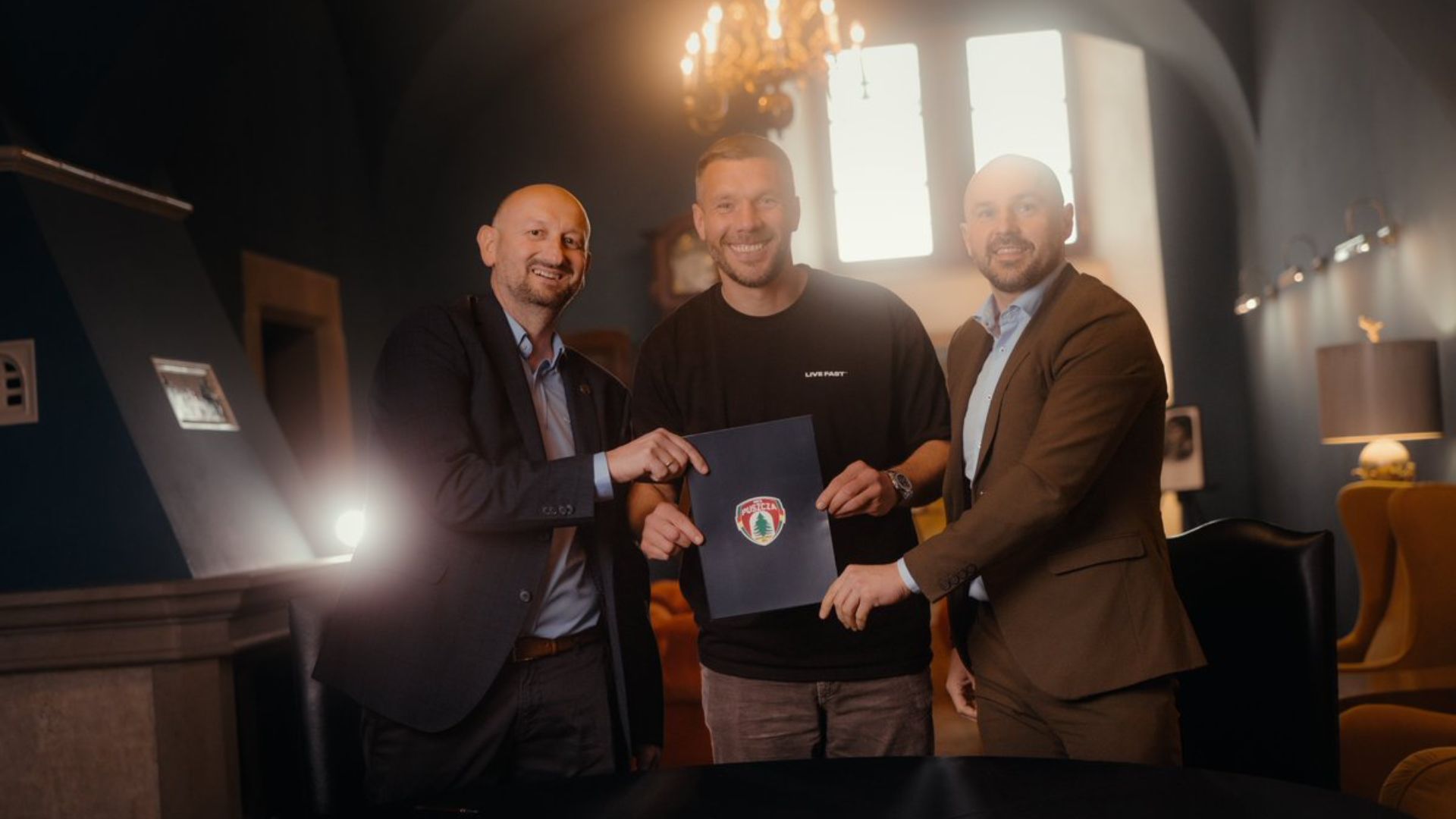 Górnik Zabrze i Puszcza Niepołomice łączą siły. Oba klub podpisały umowę o współpracy