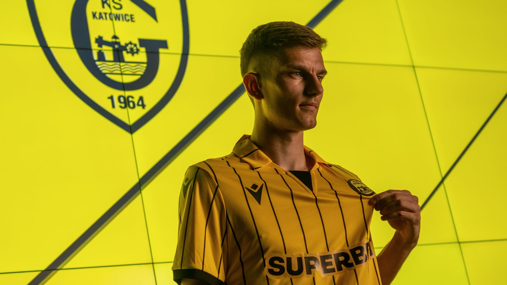 GKS Katowice ogłosił pierwszy letni transfer. (Oficjalnie)