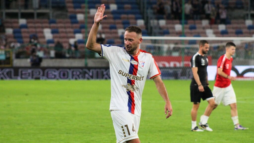 Górnik Zabrze ma spory problem po meczu w Poznaniu! Jarosław Kubicki wypada z gry na kilka miesięcy