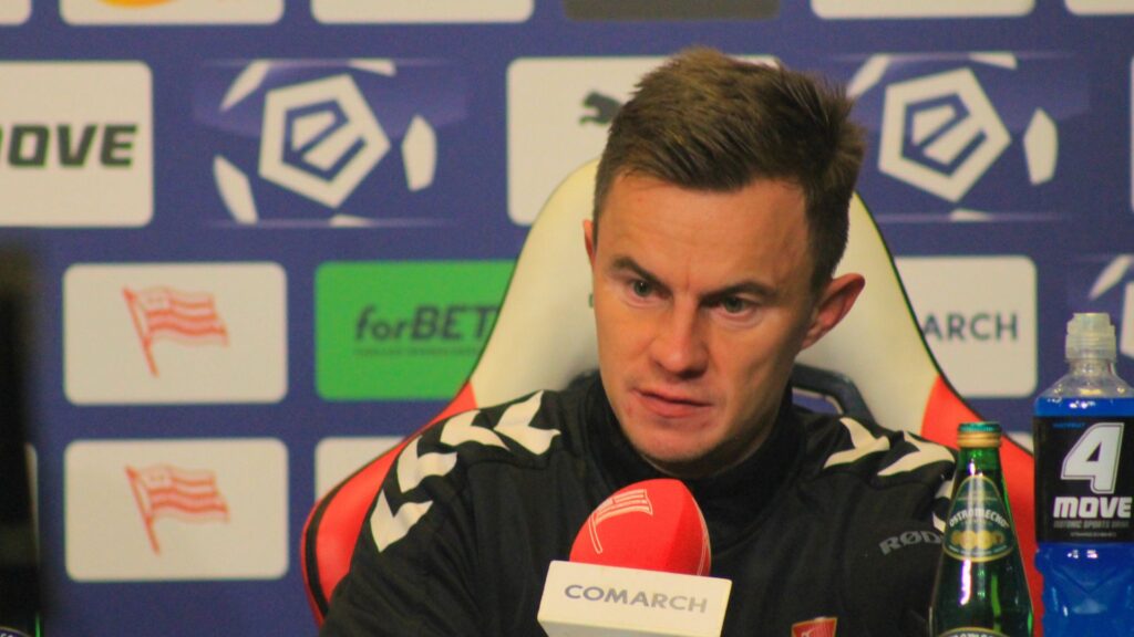 Mateusz Stolarski wraca na ławkę trenerską! Były trener Motoru Lublin poprowadzi Widzew Łódź